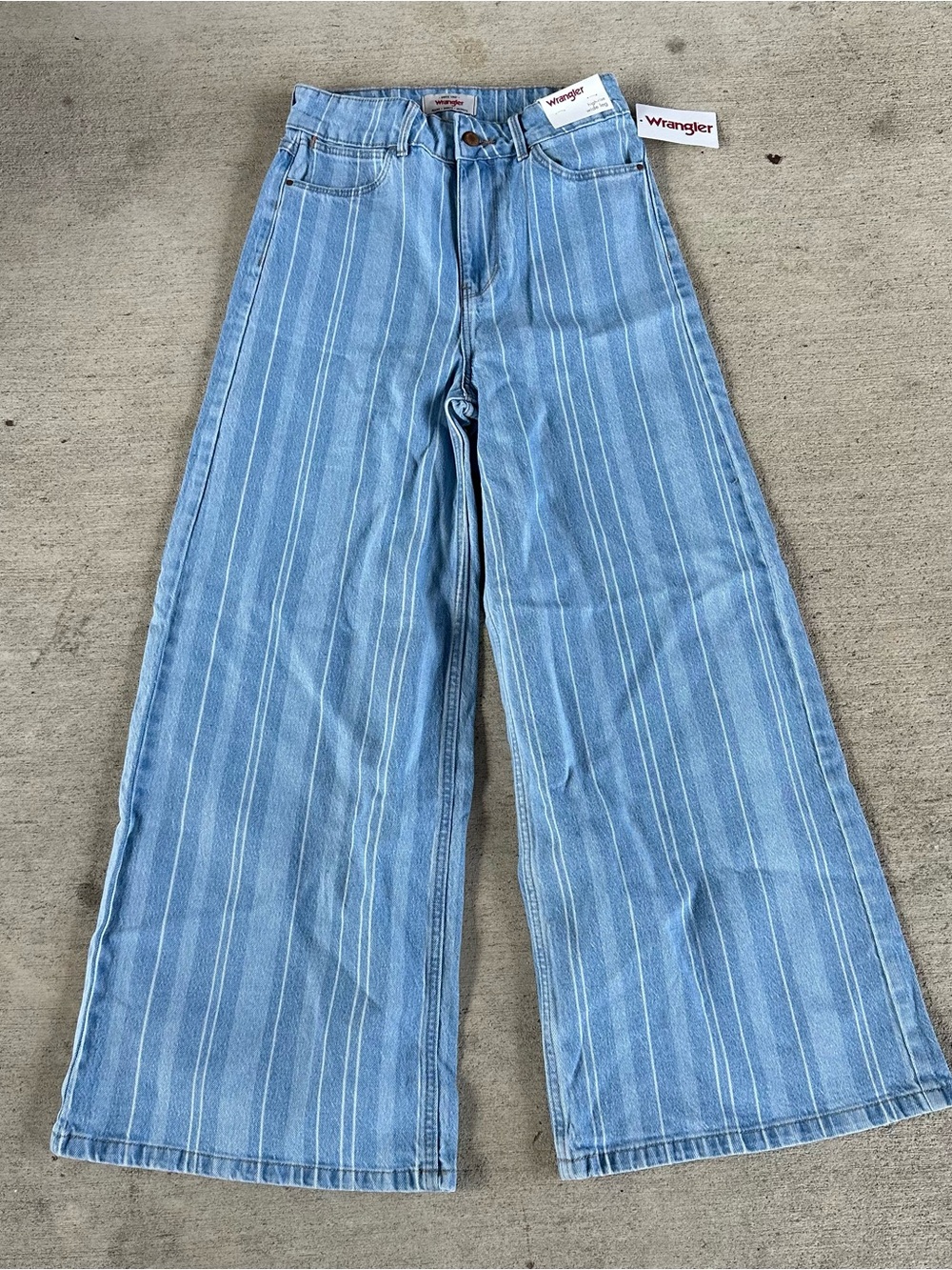 New With Tags Wrangler High Rise Wide Leg Jeans Size 4/27 - Picture 2 of 3